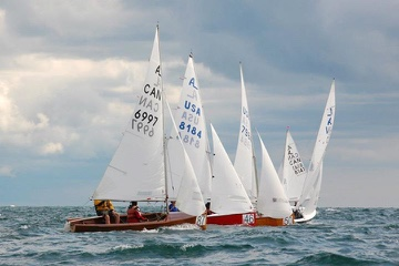 Five Albacores racing at the start, Sarasota