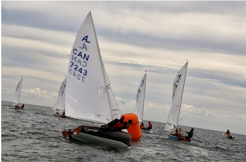 Albacore fleet rounding an orange mark at the Ontarios/Mooredale regatta