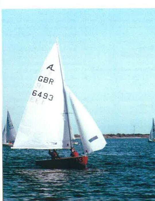 Albacore GBR 6493 planing upwind at the 1999 Internationals in Rehoboth